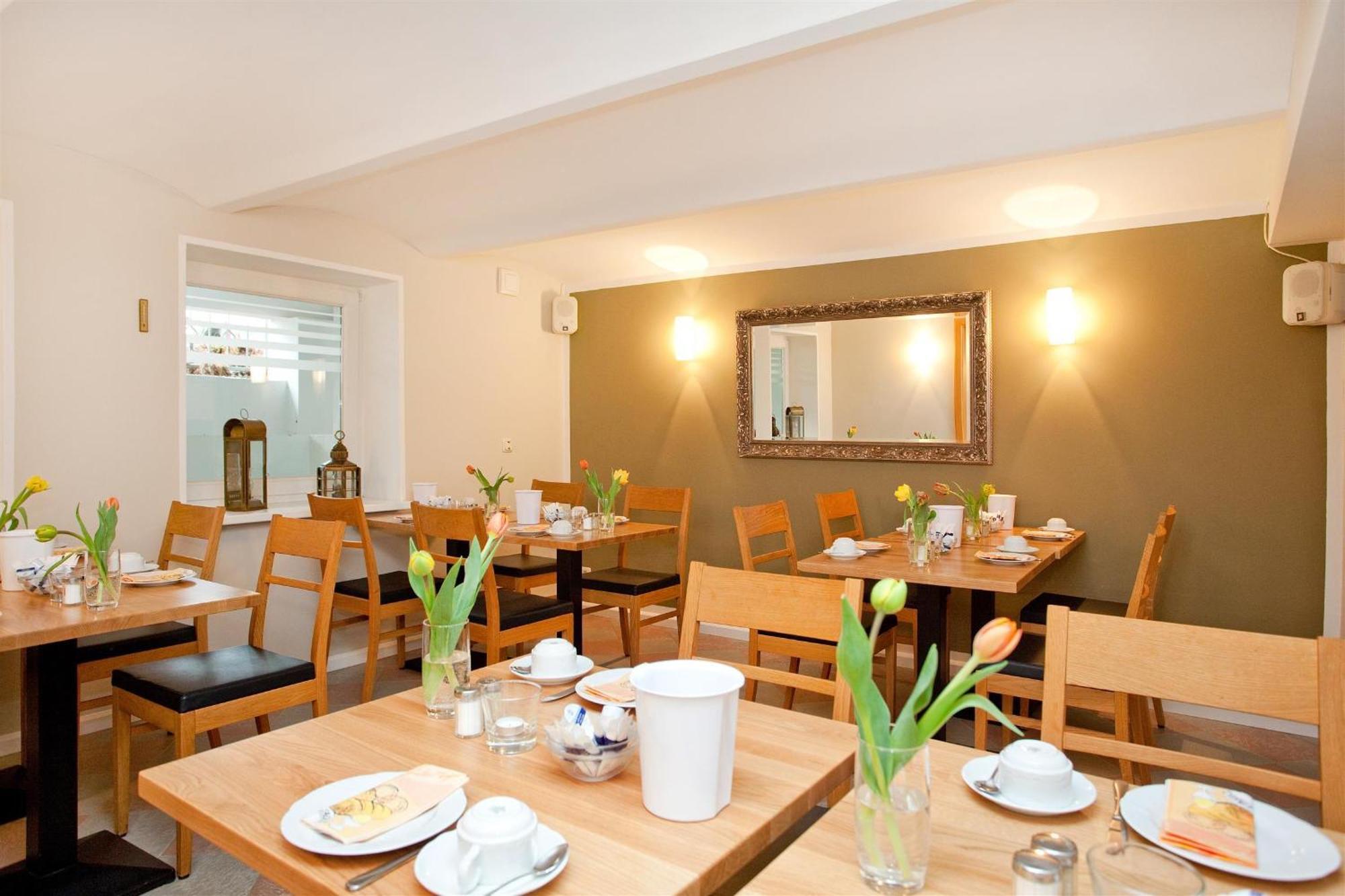 בינץ Hotel Garni Getreuer Eckart מראה חיצוני תמונה