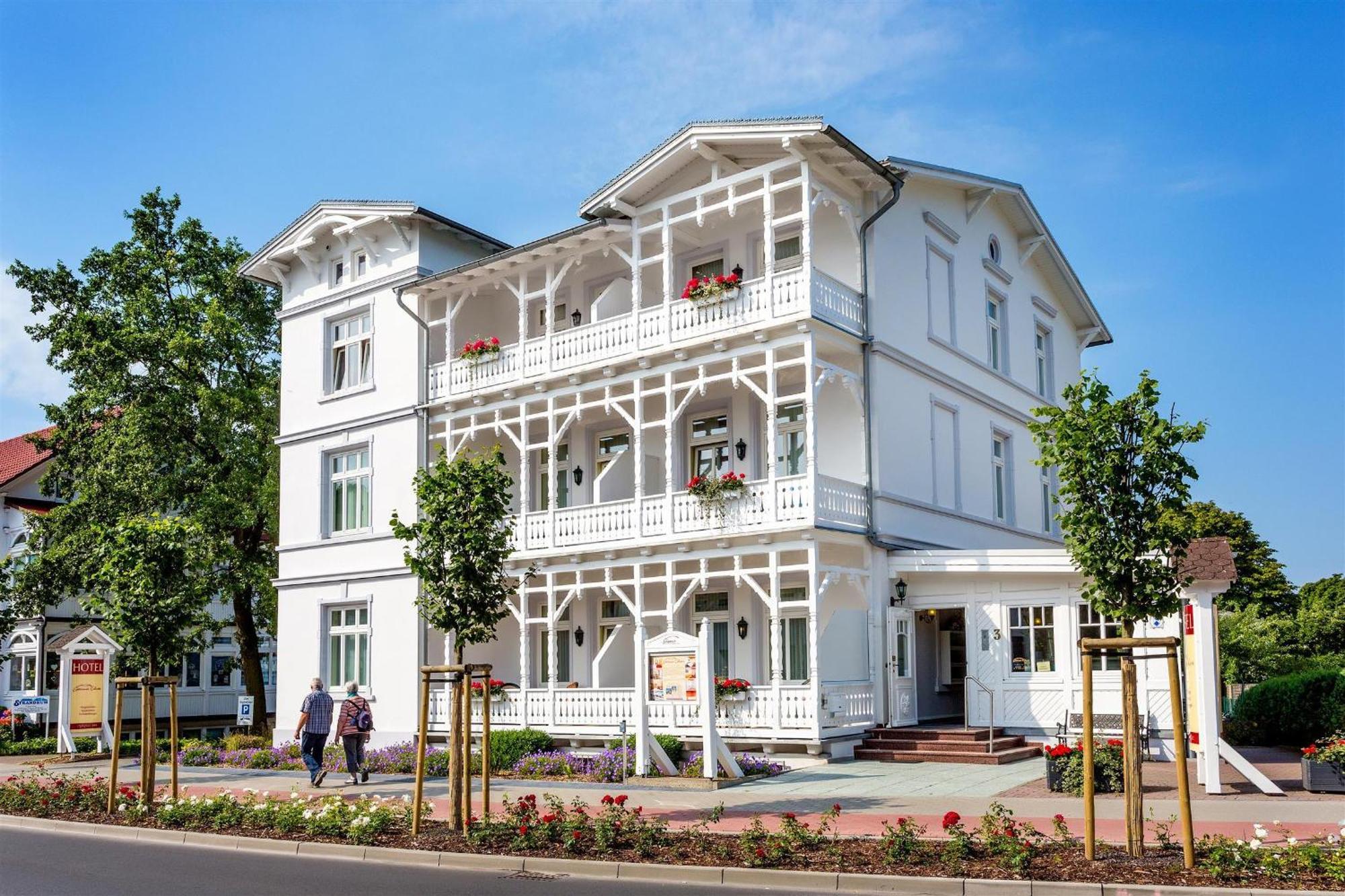 בינץ Hotel Garni Getreuer Eckart מראה חיצוני תמונה