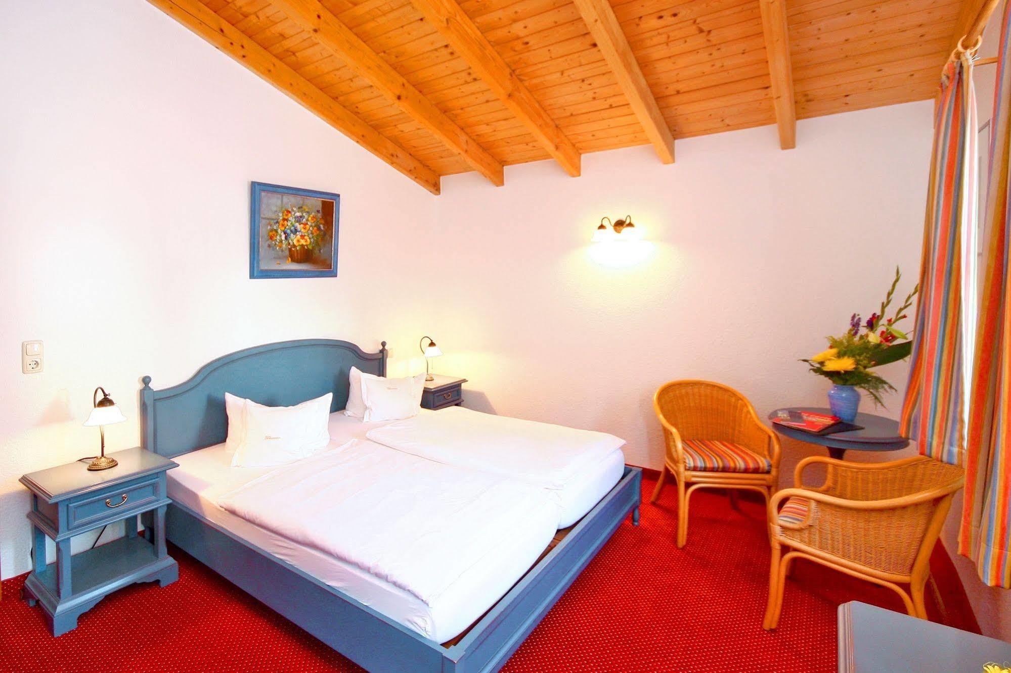 בינץ Hotel Garni Getreuer Eckart מראה חיצוני תמונה