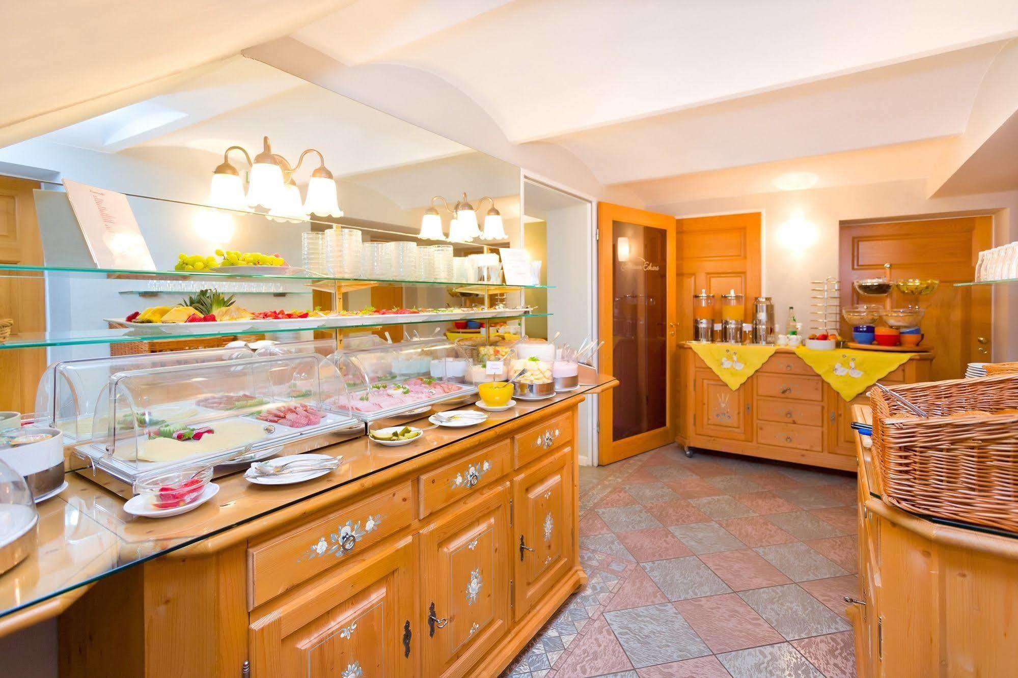 בינץ Hotel Garni Getreuer Eckart מראה חיצוני תמונה
