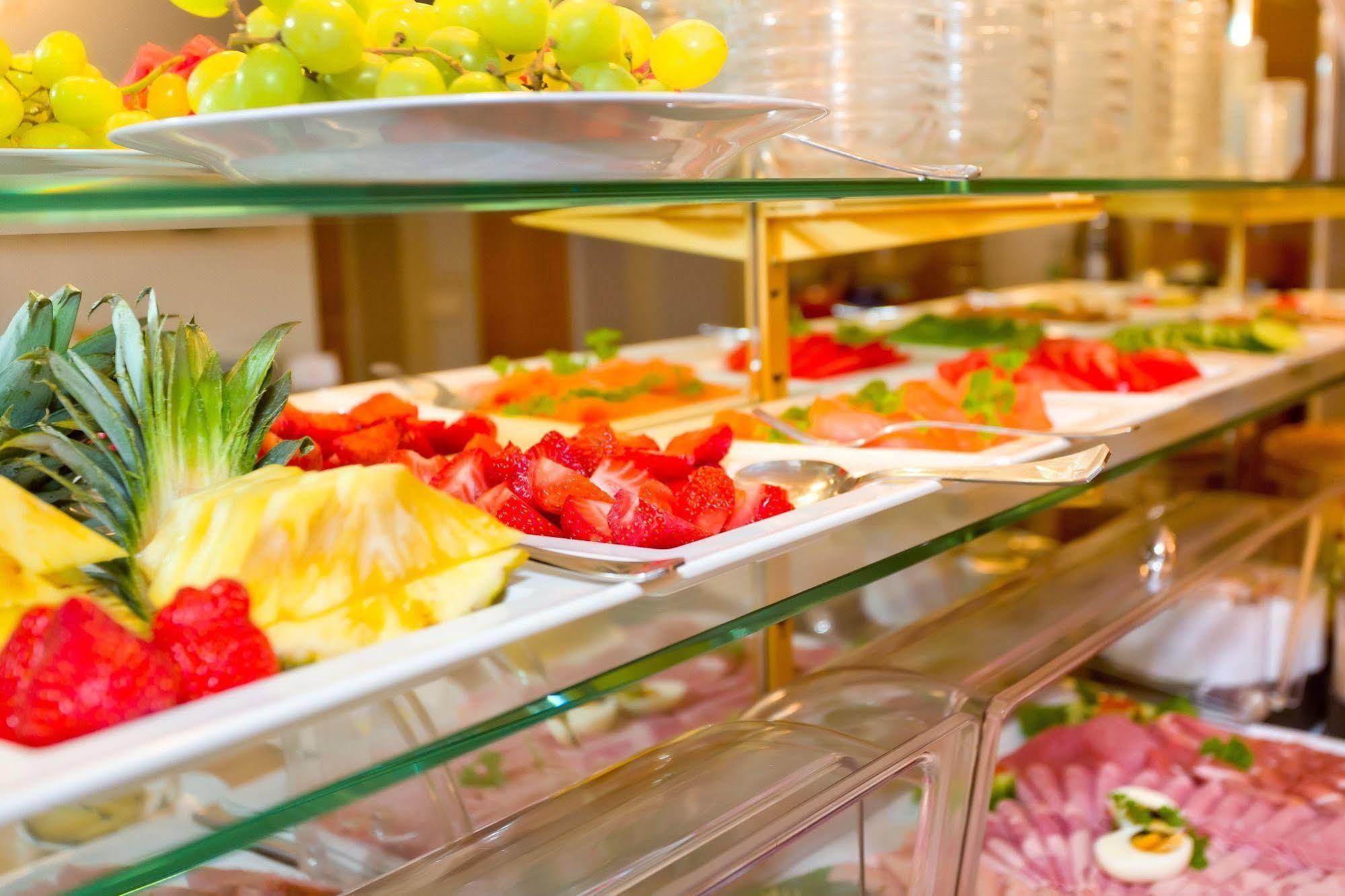 בינץ Hotel Garni Getreuer Eckart מראה חיצוני תמונה